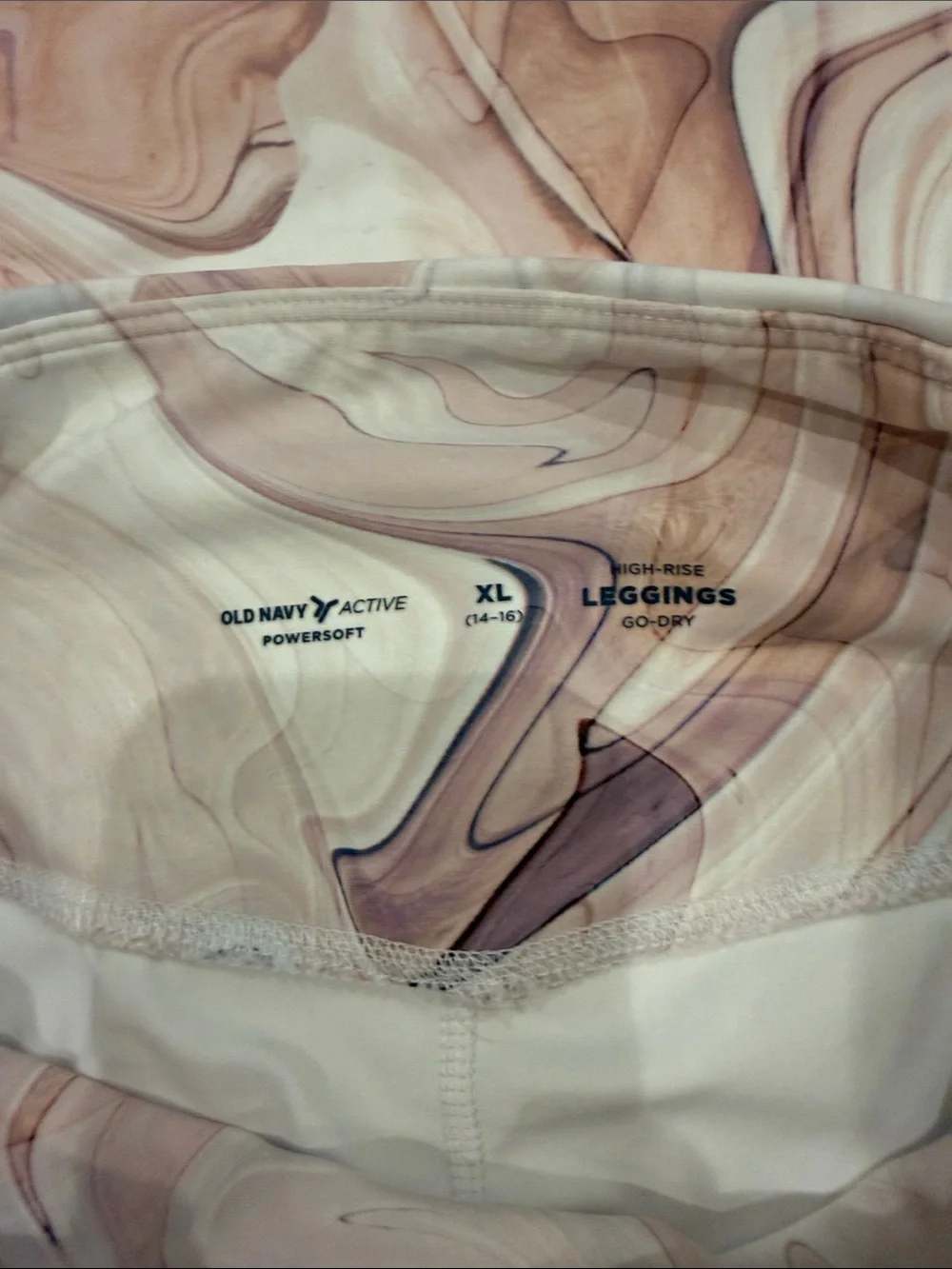 Old Navy Active Marble-Print Sports Bra in Blush and Cream